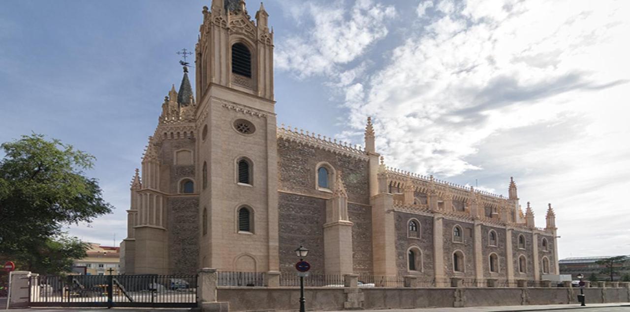 Apartamento Prado En Madrid Bagian luar foto